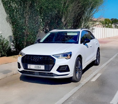 AUDI Q3 2024
