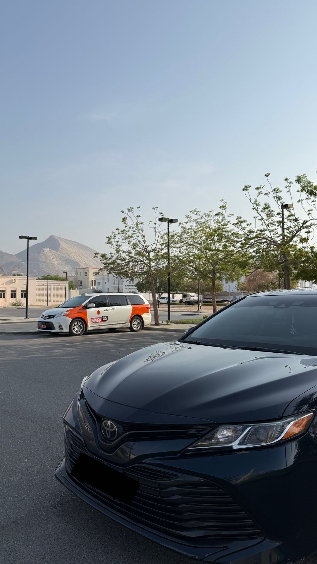 Car Image 2019 TOYOTA CAMRY LE