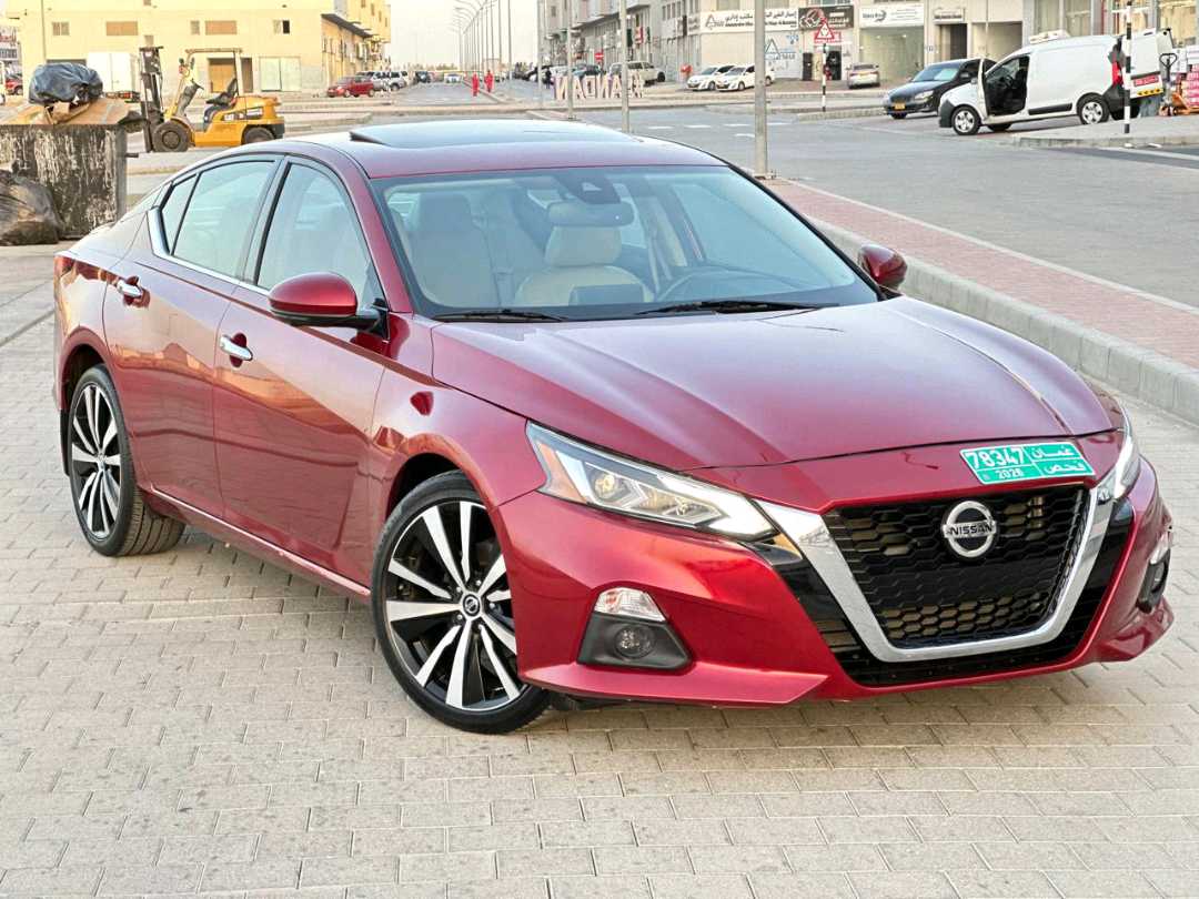 Car Image 2020 NISSAN ALTIMA Platinum 