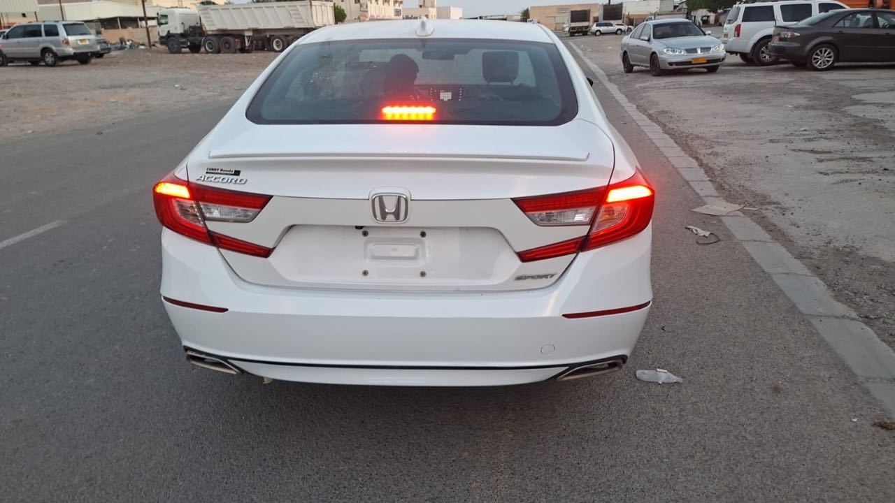 Car Image 2019 HONDA ACCORD SPORT