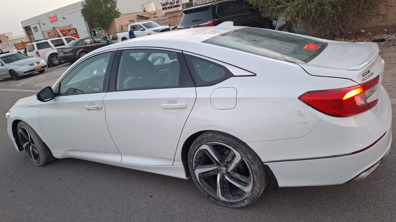 Car Image 2019 HONDA ACCORD SPORT