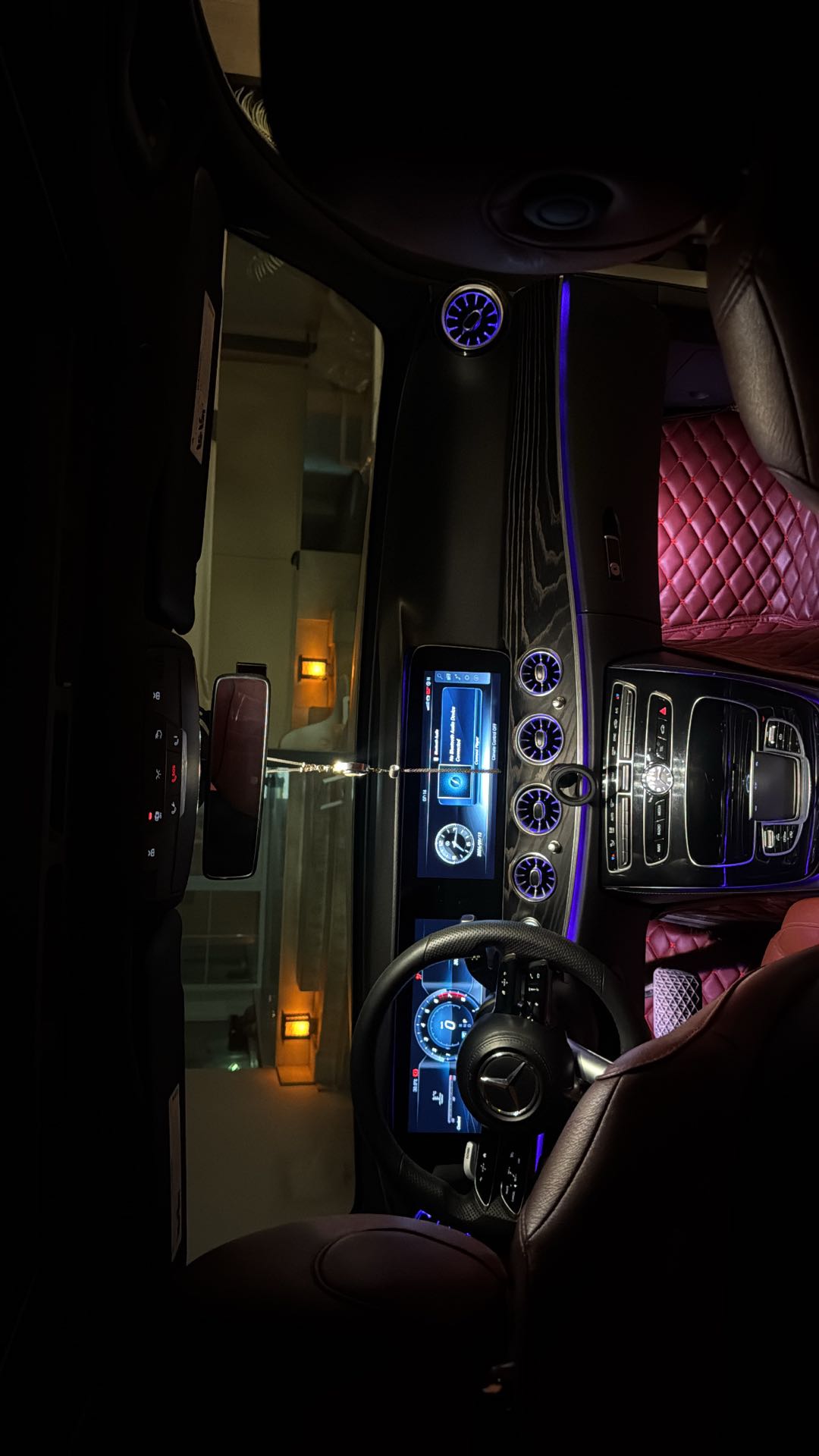 Car Image 2017 MERCEDES E Class 300