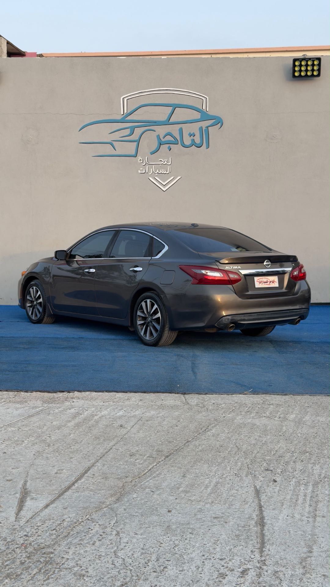 Car Image 2017 NISSAN ALTIMA S