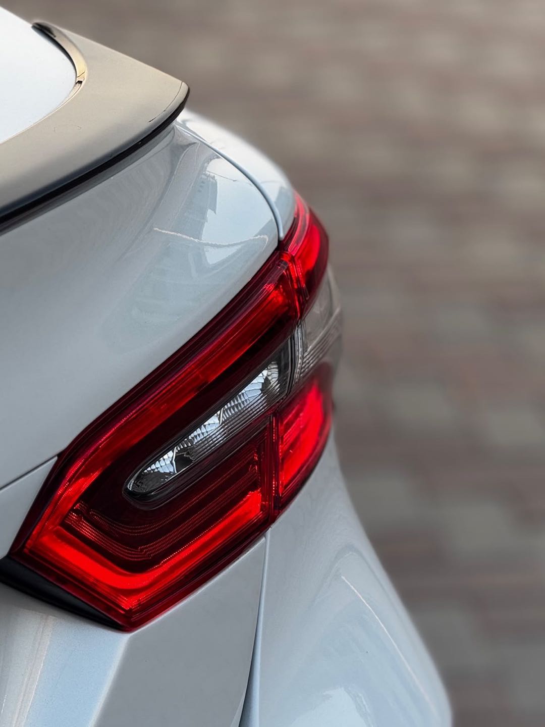 Car Image 2018 TOYOTA CAMRY XSE