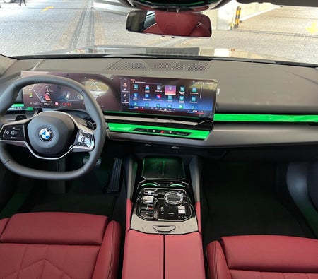بي أم دبليو 5 SERIES 2024