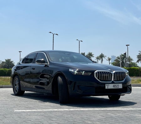 بي أم دبليو 5 SERIES 2024