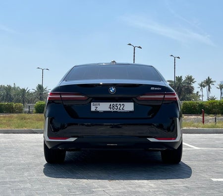 بي أم دبليو 5 SERIES 2024