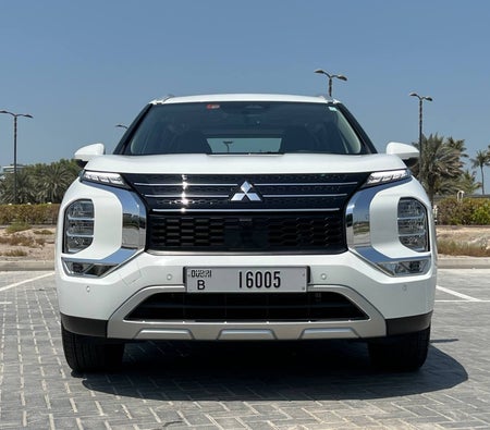 ميتسوبيشي اوتلاندر 2024