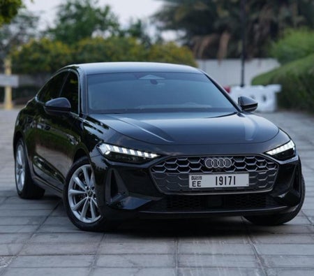 AUDI A5 2025