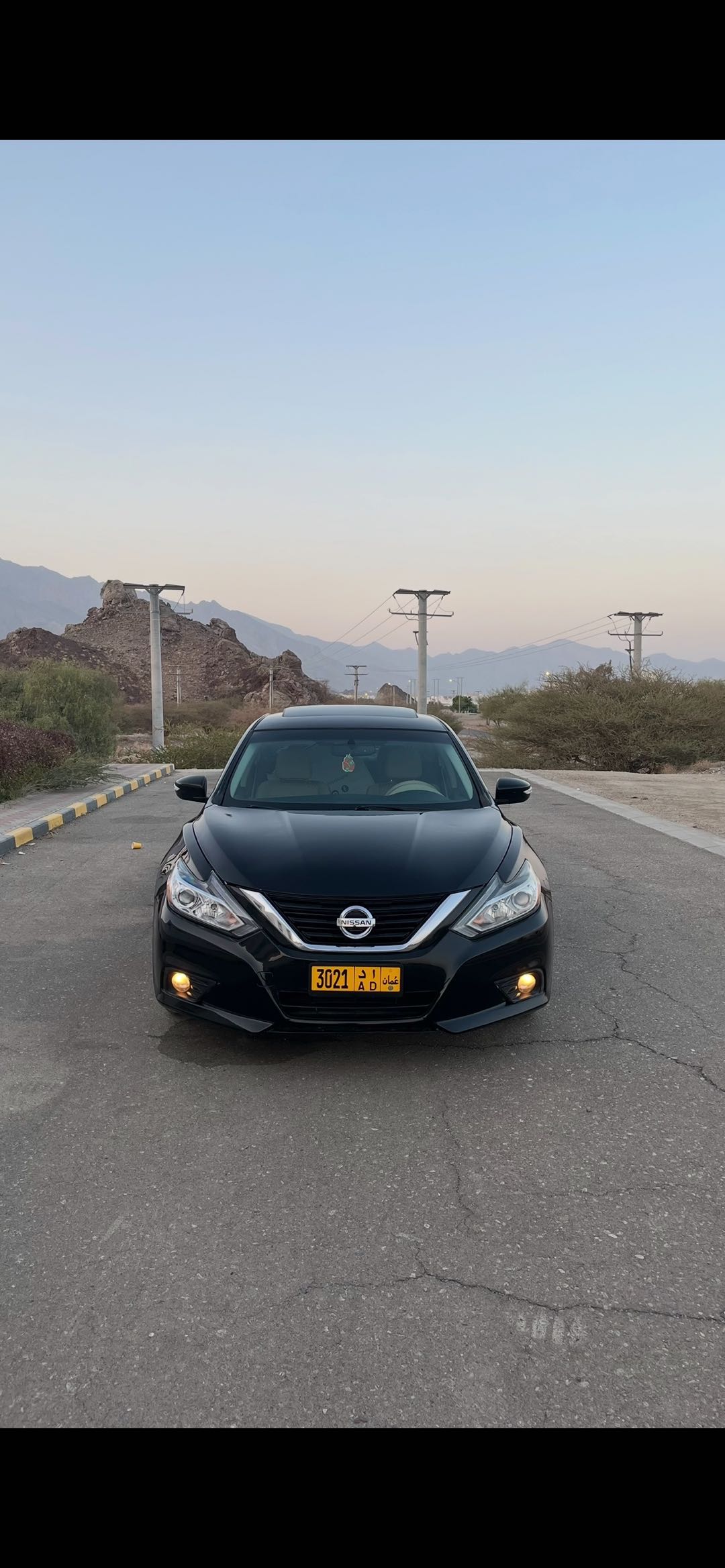Car Image 2018 NISSAN ALTIMA SV