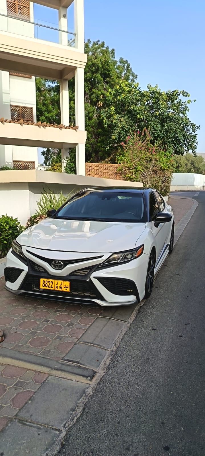 Car Image 2018 TOYOTA CAMRY SE