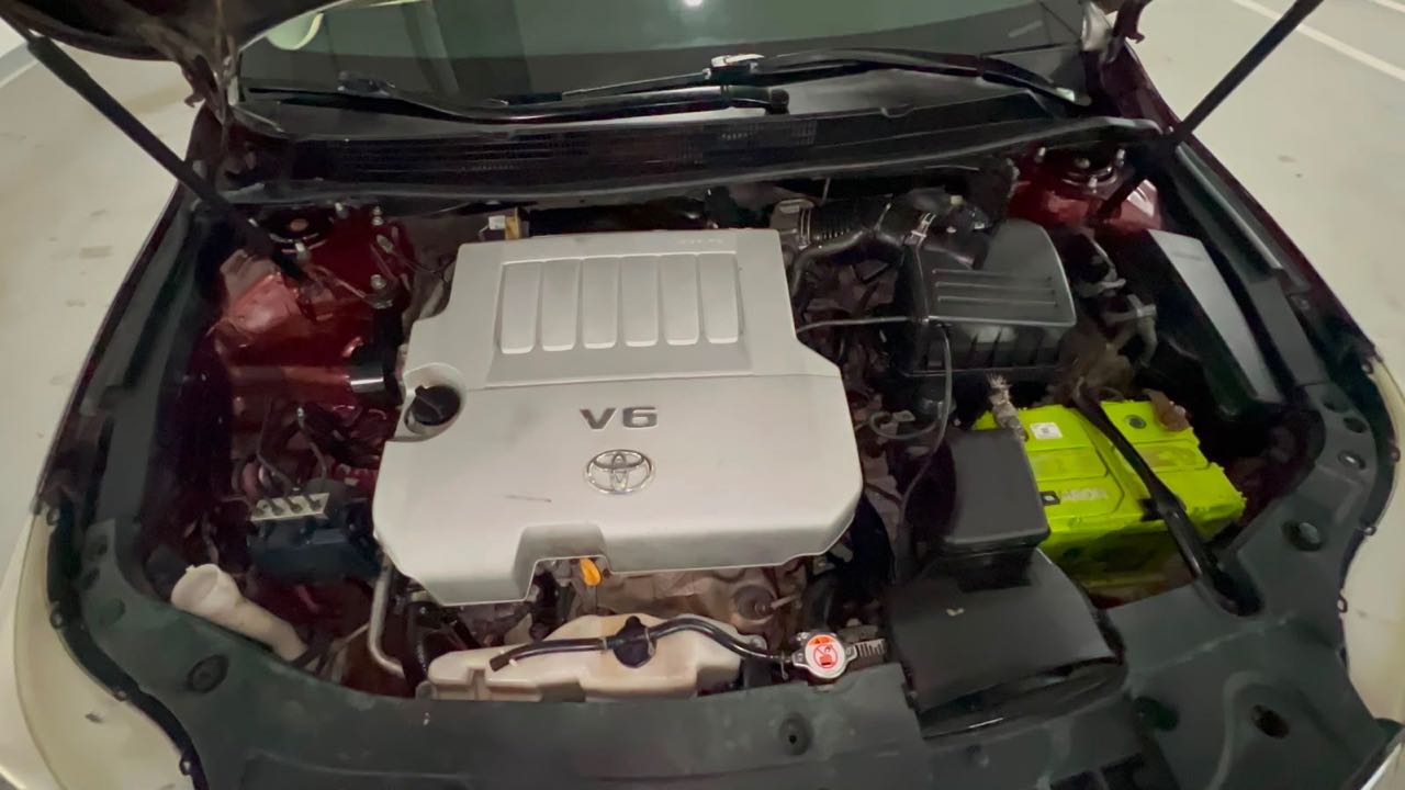 Car Image 2014 TOYOTA AVALON XLE