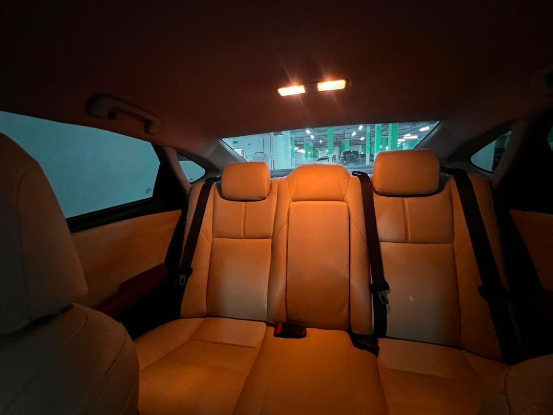 Car Image 2014 TOYOTA AVALON XLE