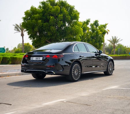 مرسيدس E Class 2024
