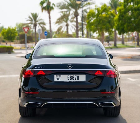 مرسيدس E Class 2024
