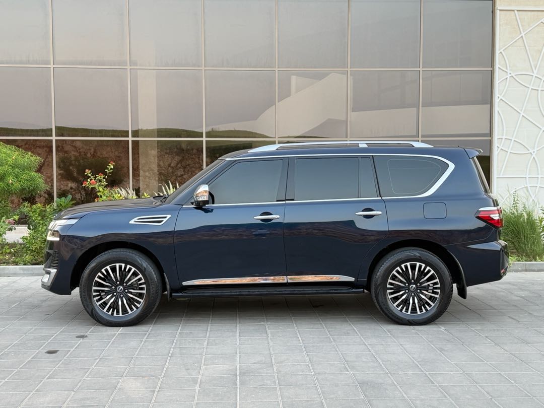 Car Image 2021 NISSAN PATROL Platinum