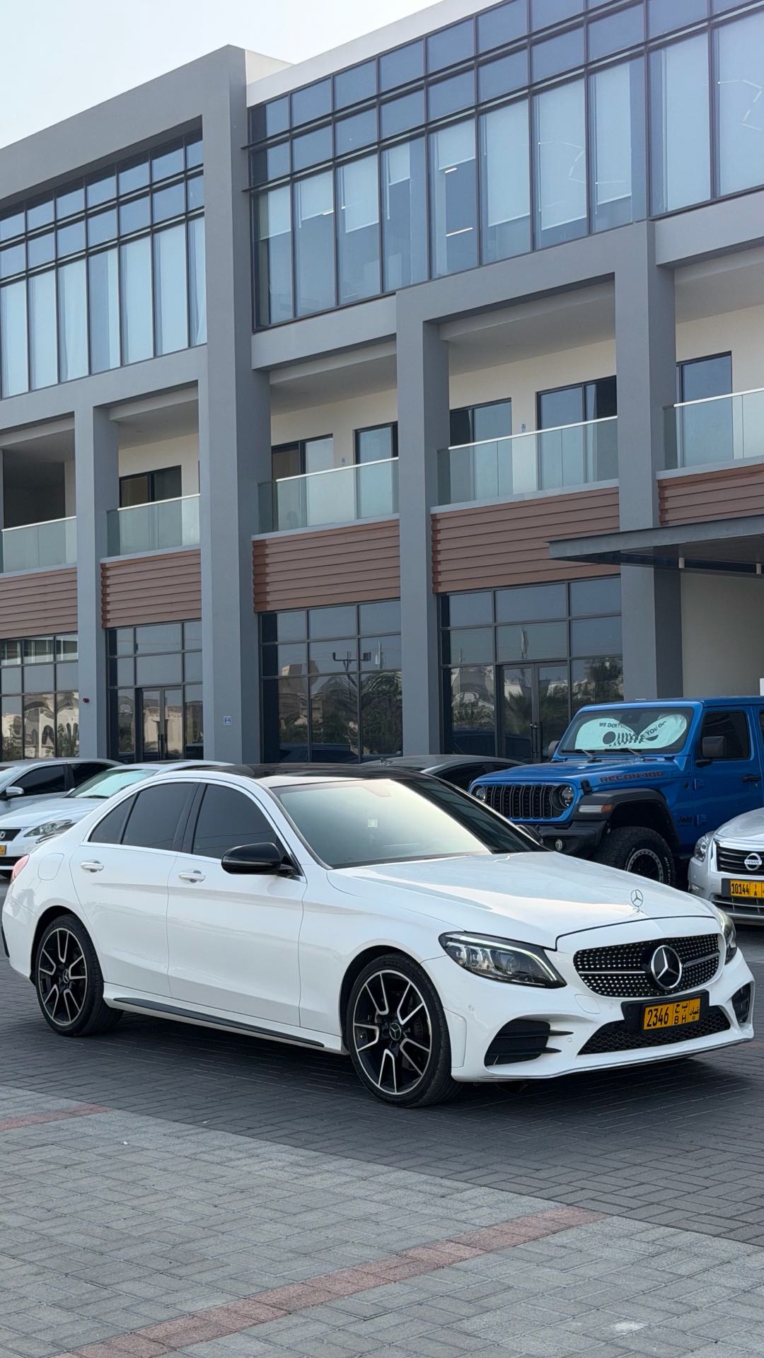 Car Image 2018 MERCEDES C Class 300