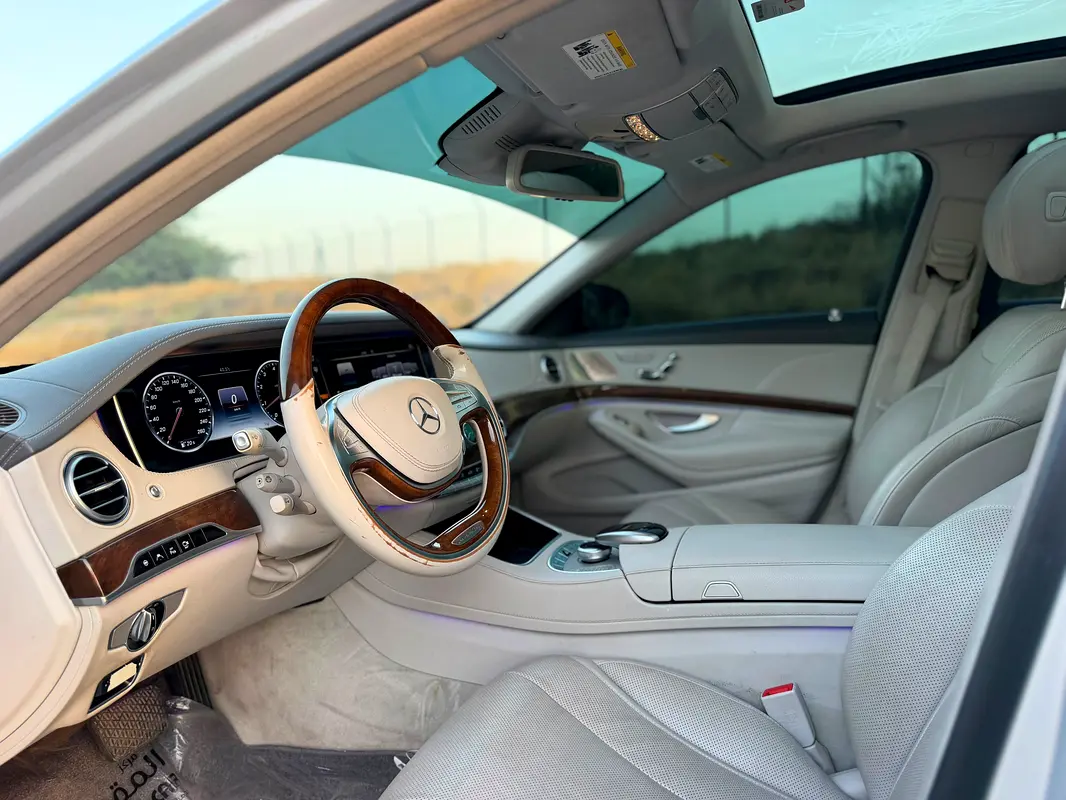 Car Image 2015 MERCEDES S Class 550