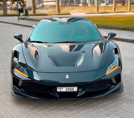 فيراري F8 2020