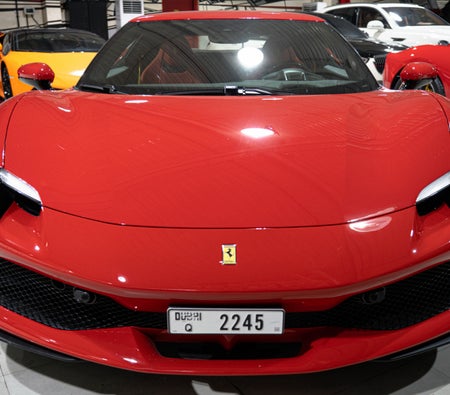فيراري 296 GTS 2023