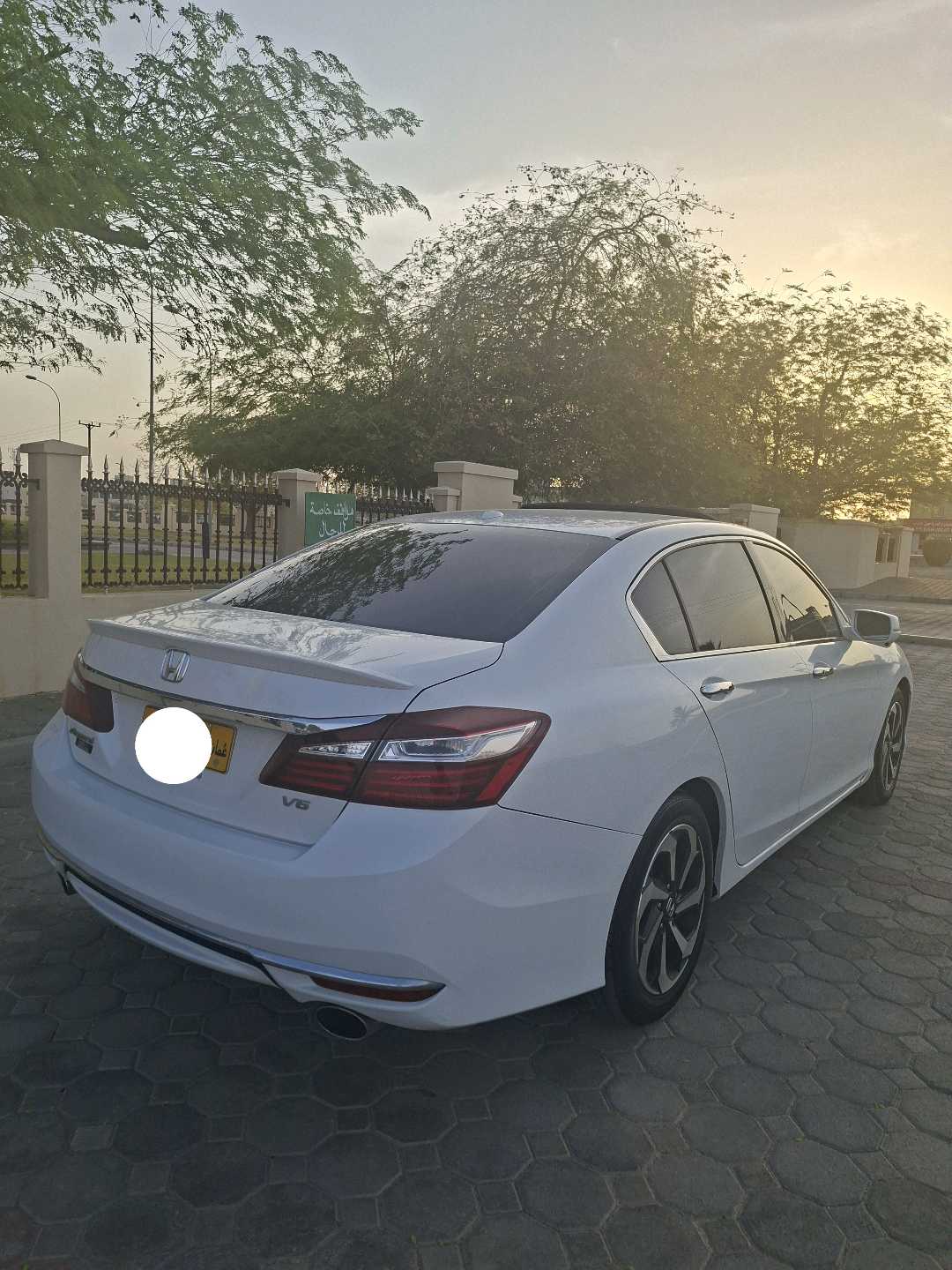 Car Image 2017 HONDA ACCORD EXL