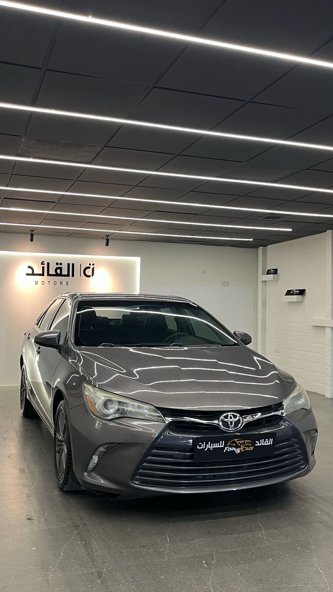 Car Image 2017 TOYOTA CAMRY SE
