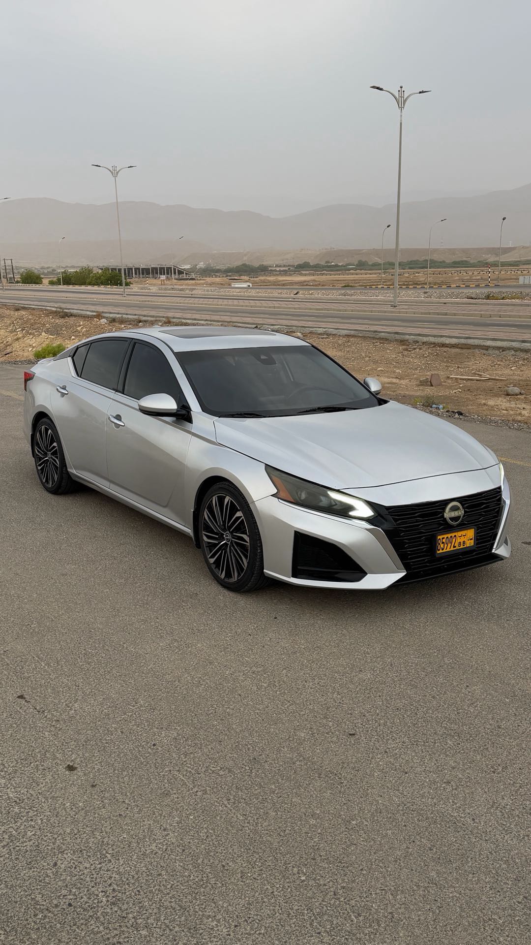 Car Image 2019 NISSAN ALTIMA SL