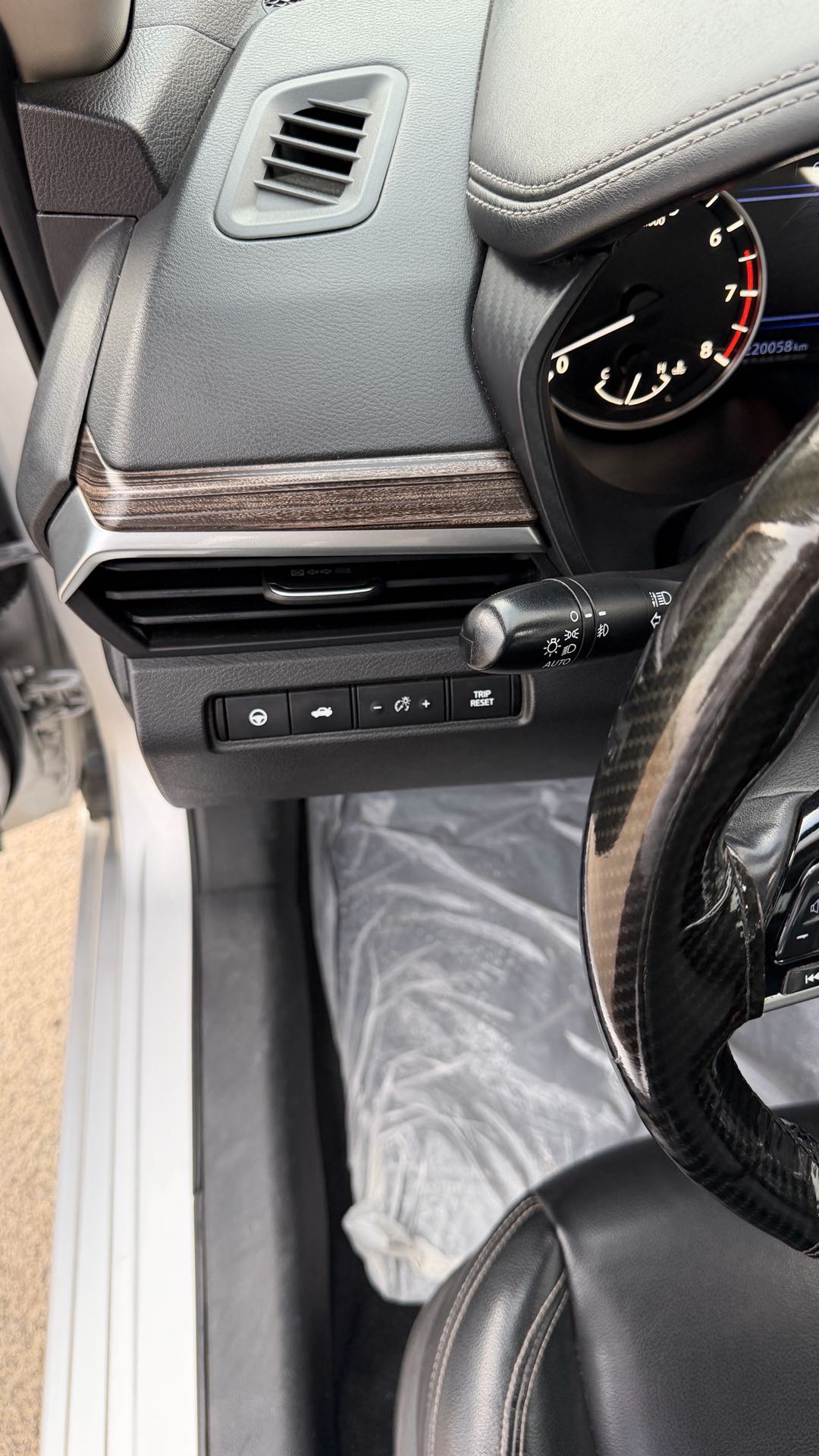 Car Image 2019 NISSAN ALTIMA SL