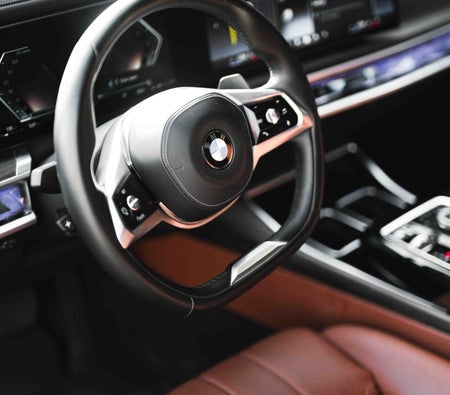 BMW 7 SERIES 2023