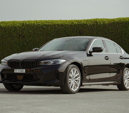 BMW 3 SERIES 2024