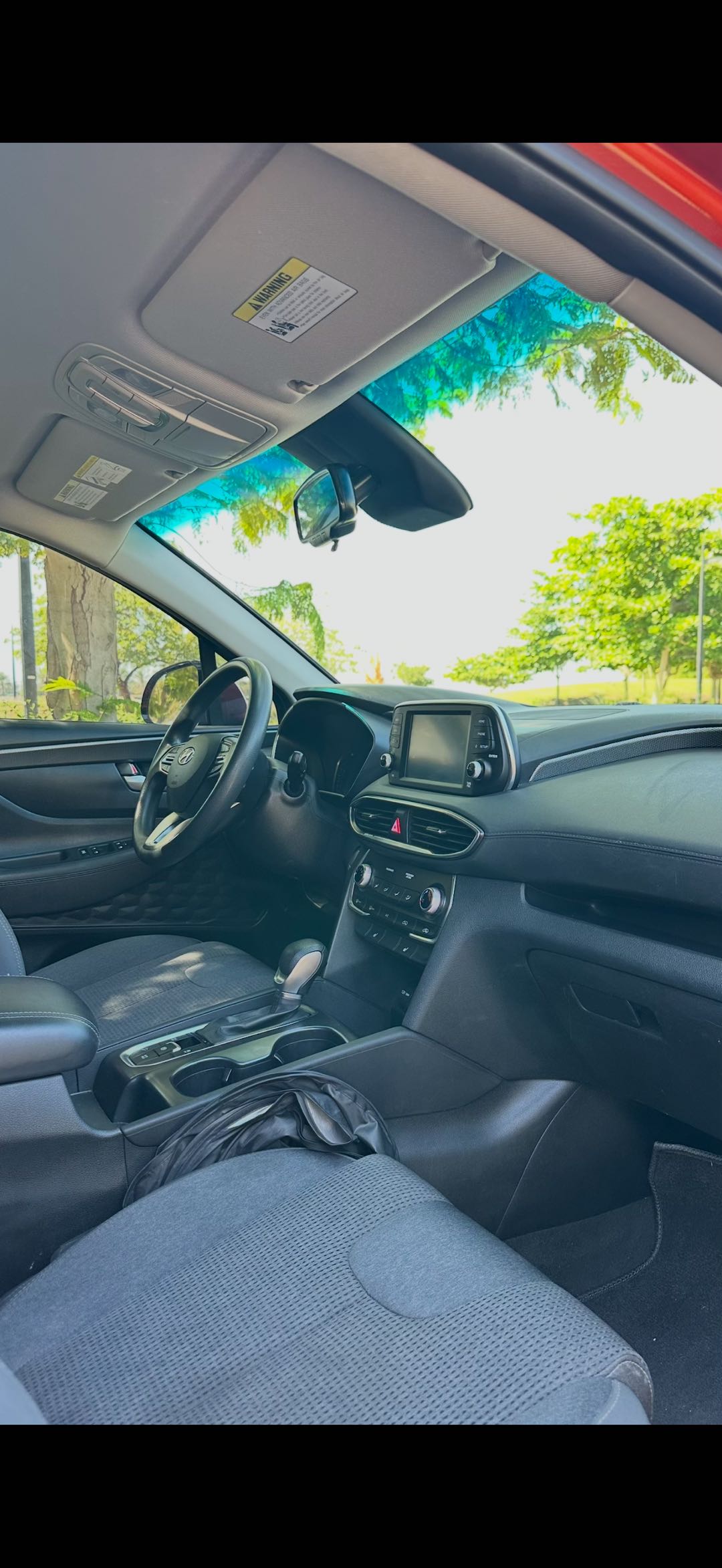 Car Image 2019 HYUNDAI SANTA FE 