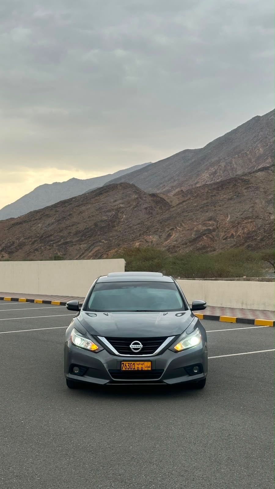 Car Image 2016 NISSAN ALTIMA SV