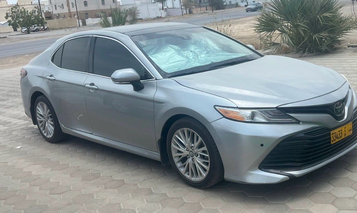 Car Image 2018 TOYOTA CAMRY XLE