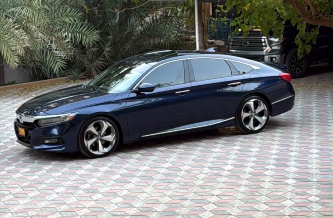 Car Image 2018 HONDA ACCORD SPORT