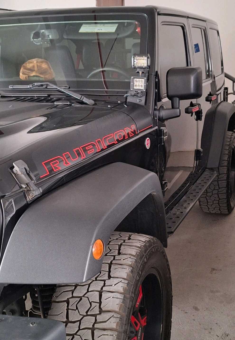 Car Image 2018 JEEP WRANGLER Rubicon