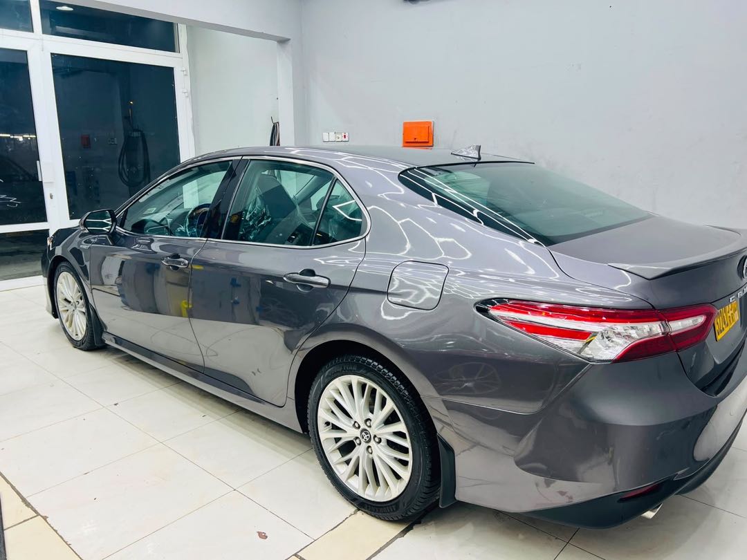 Car Image 2019 TOYOTA CAMRY XLE