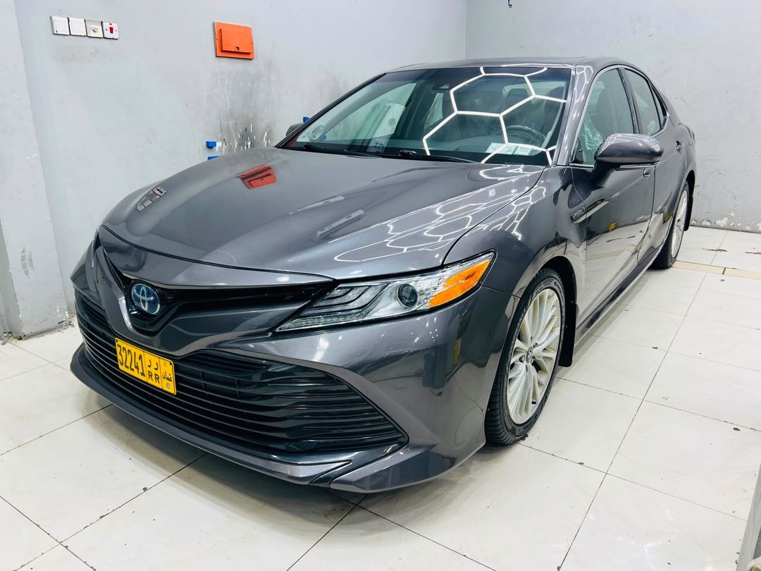 Car Image 2019 TOYOTA CAMRY XLE