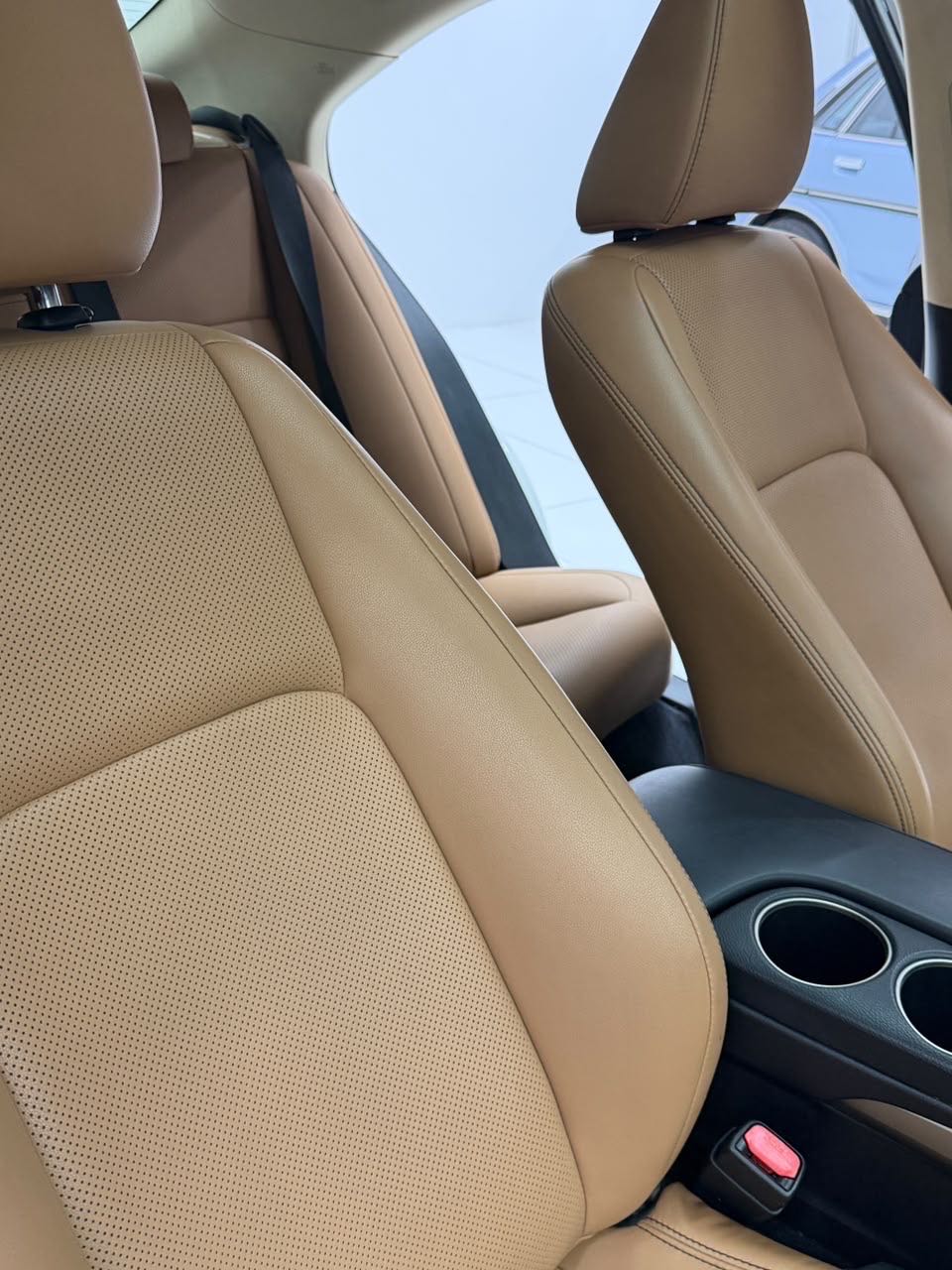 Car Image 2014 LEXUS IS 350