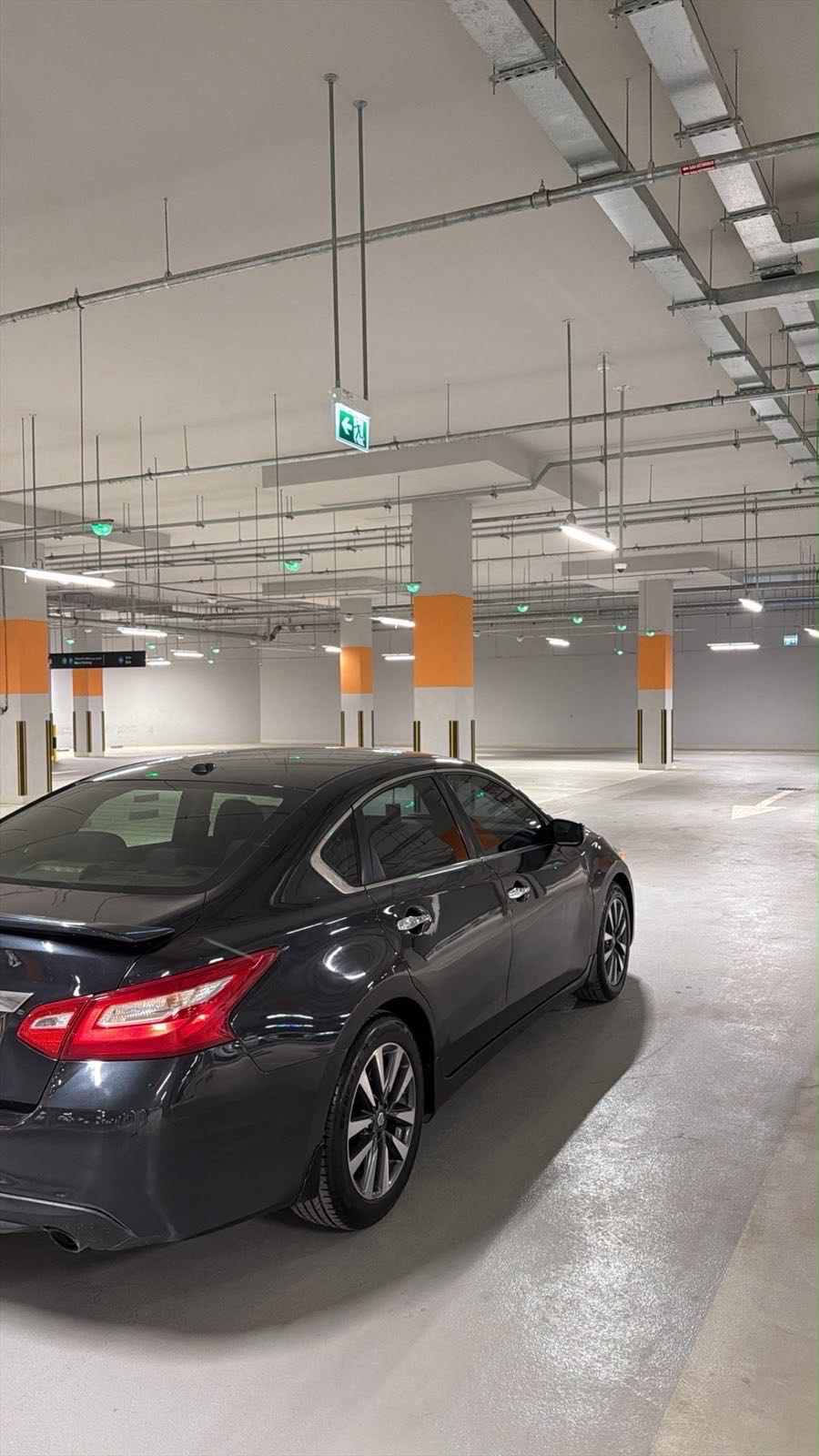 Car Image 2017 NISSAN ALTIMA SV