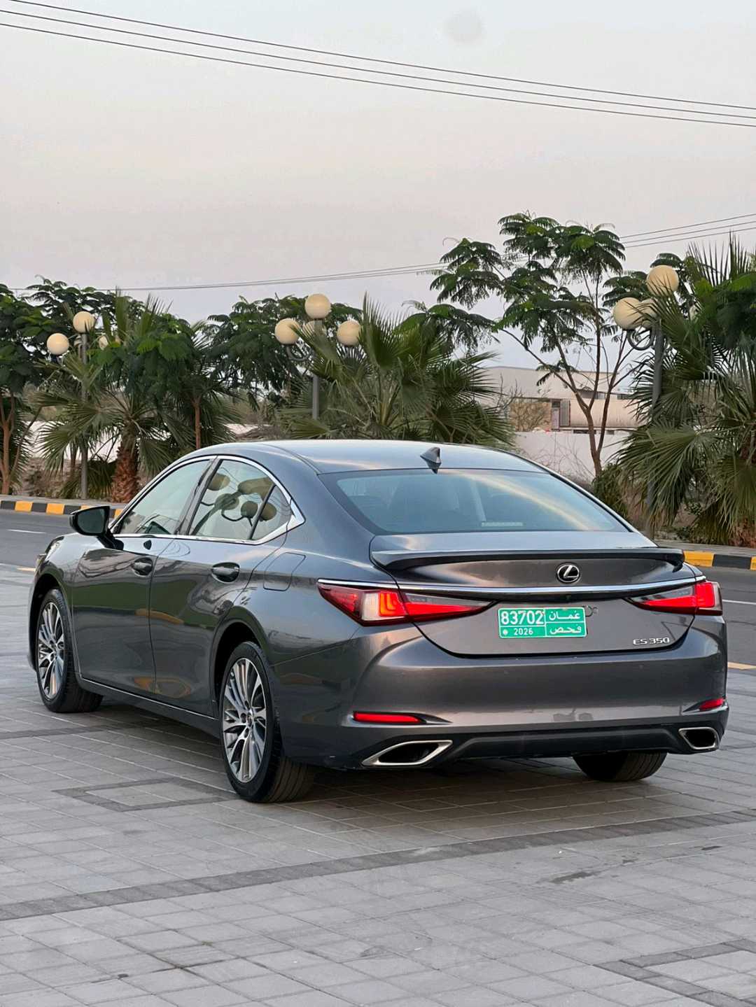 Car Image 2019 LEXUS ES 350