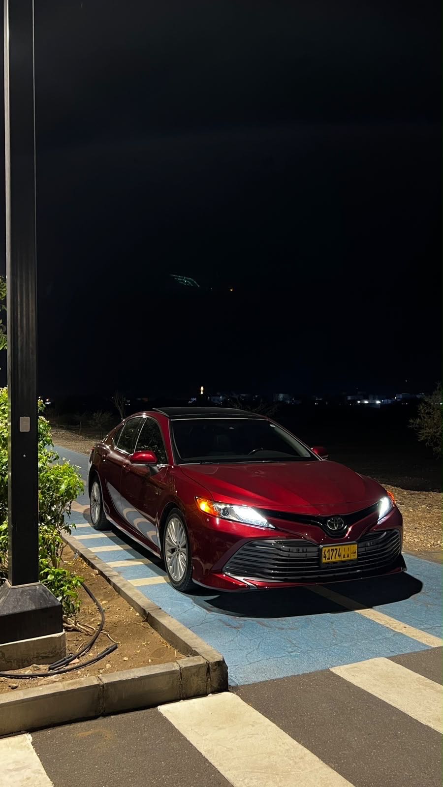 Car Image 2018 TOYOTA CAMRY XLE