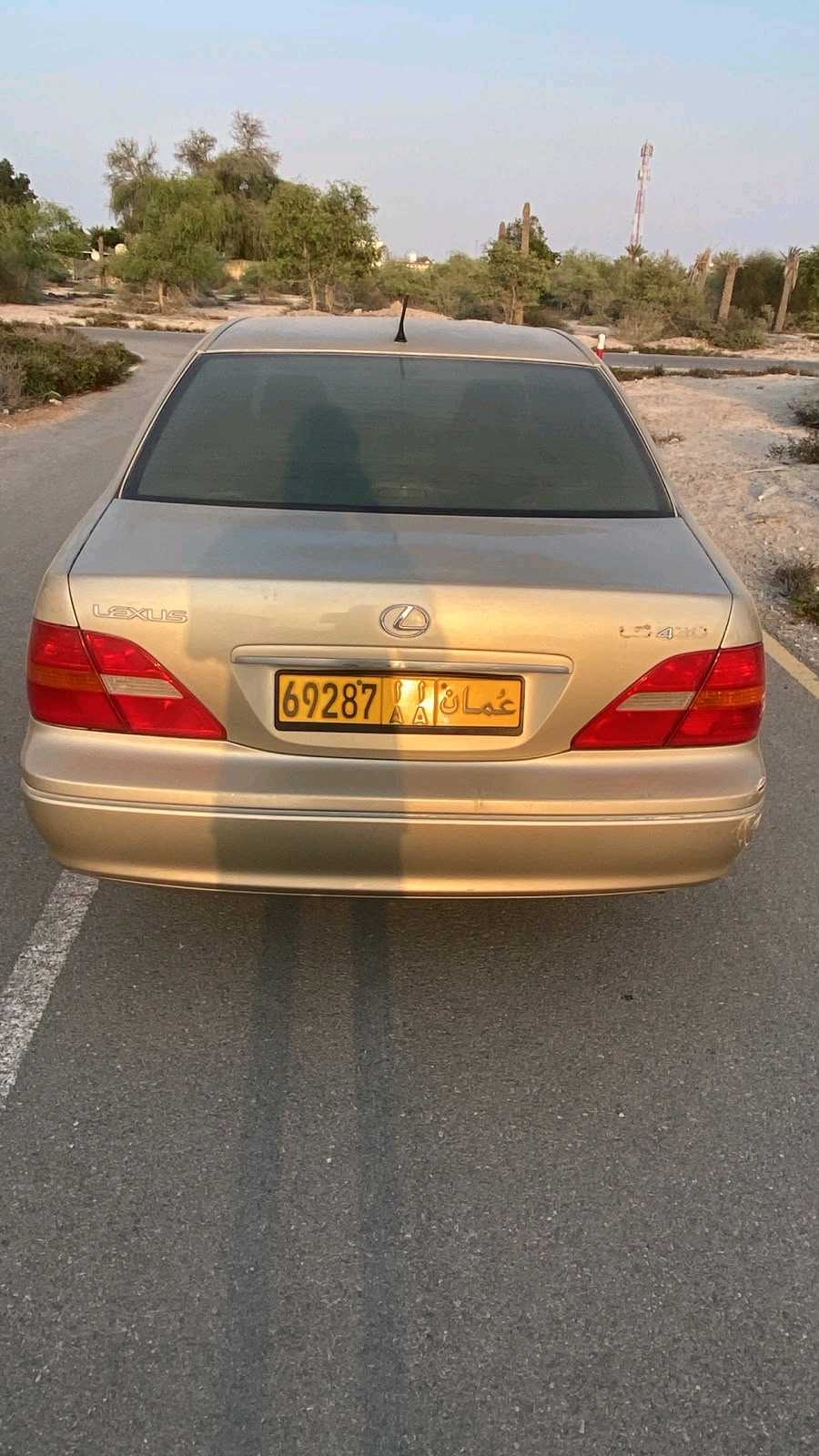 Car Image 2001 LEXUS LS 430