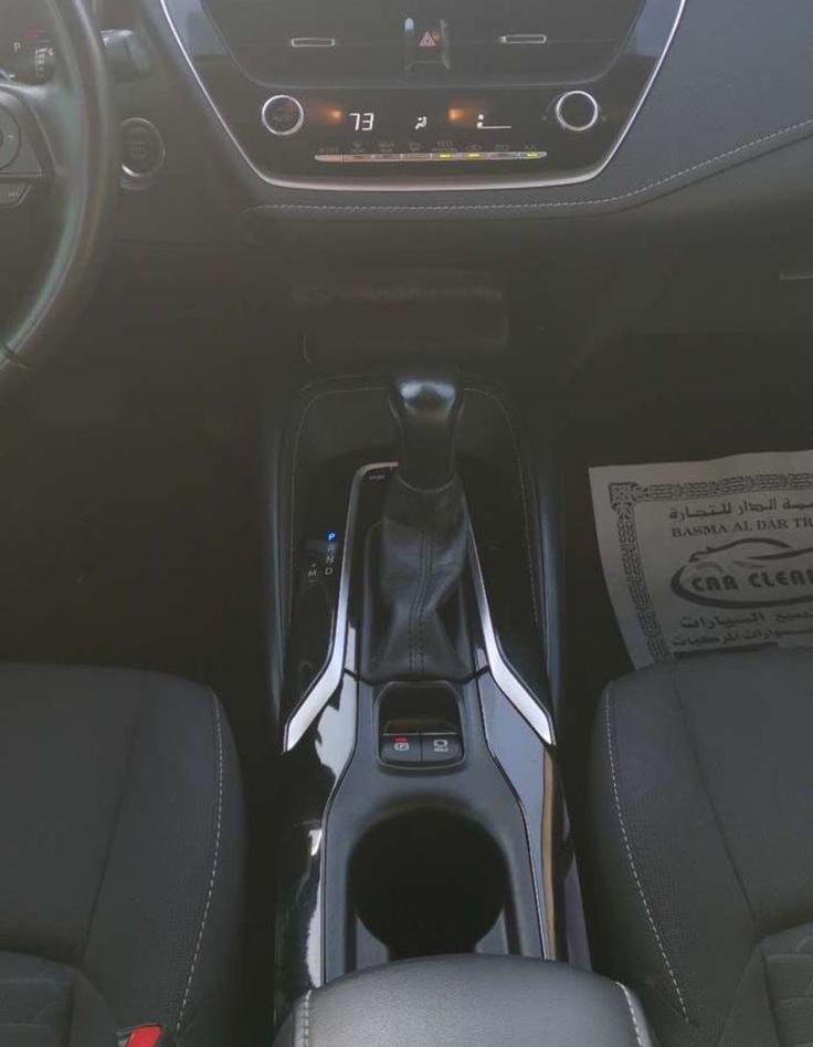 Car Image 2021 TOYOTA COROLLA SE