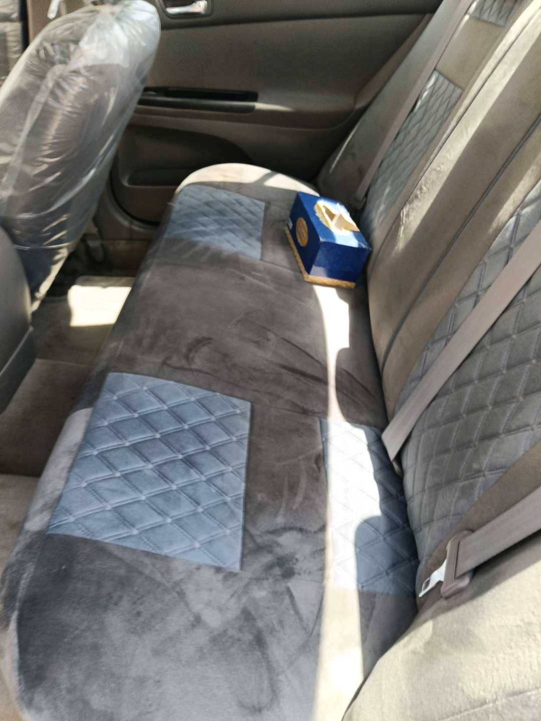 Car Image 2005 TOYOTA CAMRY SE