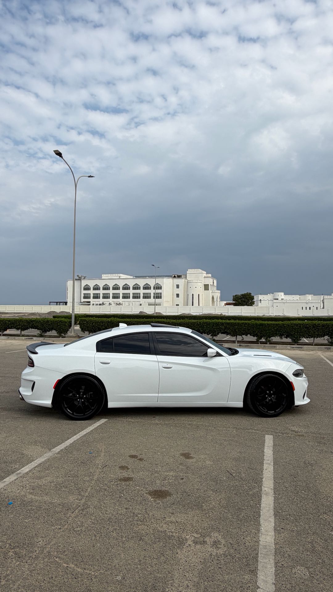 Car Image 2020 DODGE CHARGER SXT