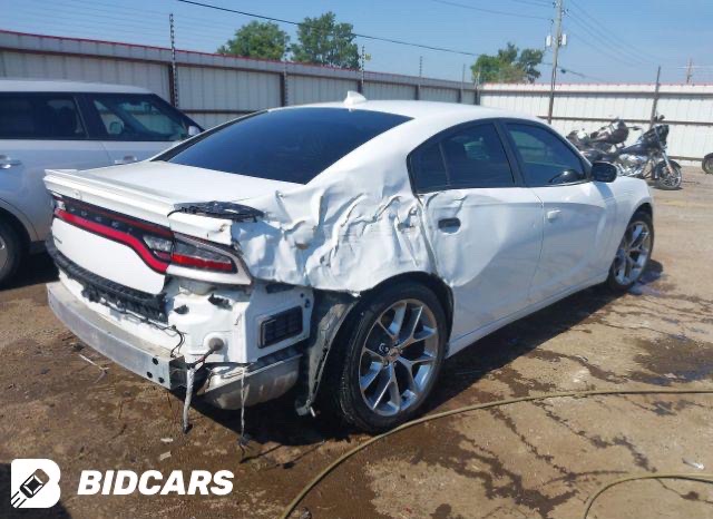 Car Image 2020 DODGE CHARGER SXT