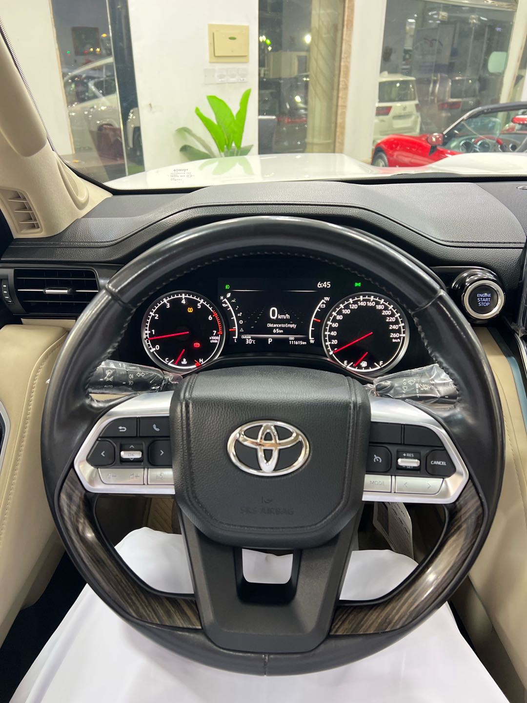 Car Image 2022 TOYOTA LAND CRUISER VX