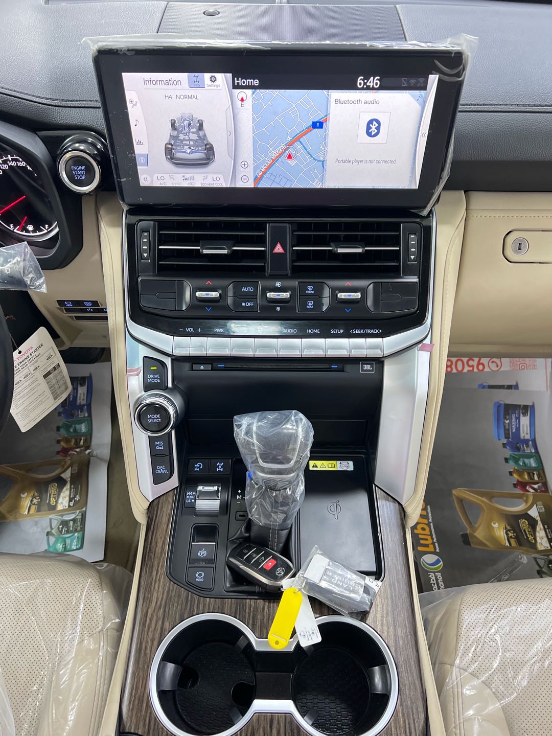 Car Image 2022 TOYOTA LAND CRUISER VX