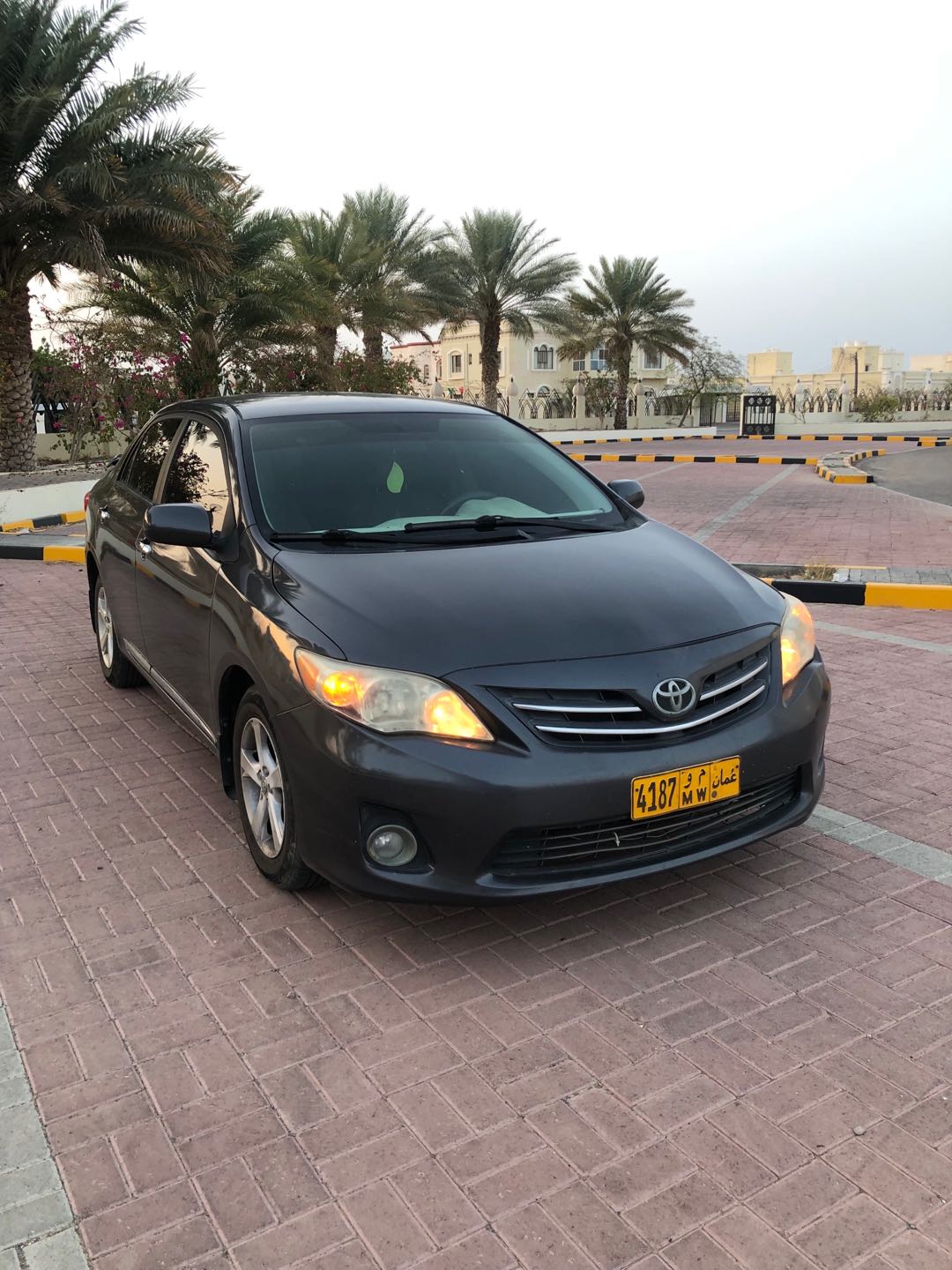 Car Image 2011 TOYOTA COROLLA LE