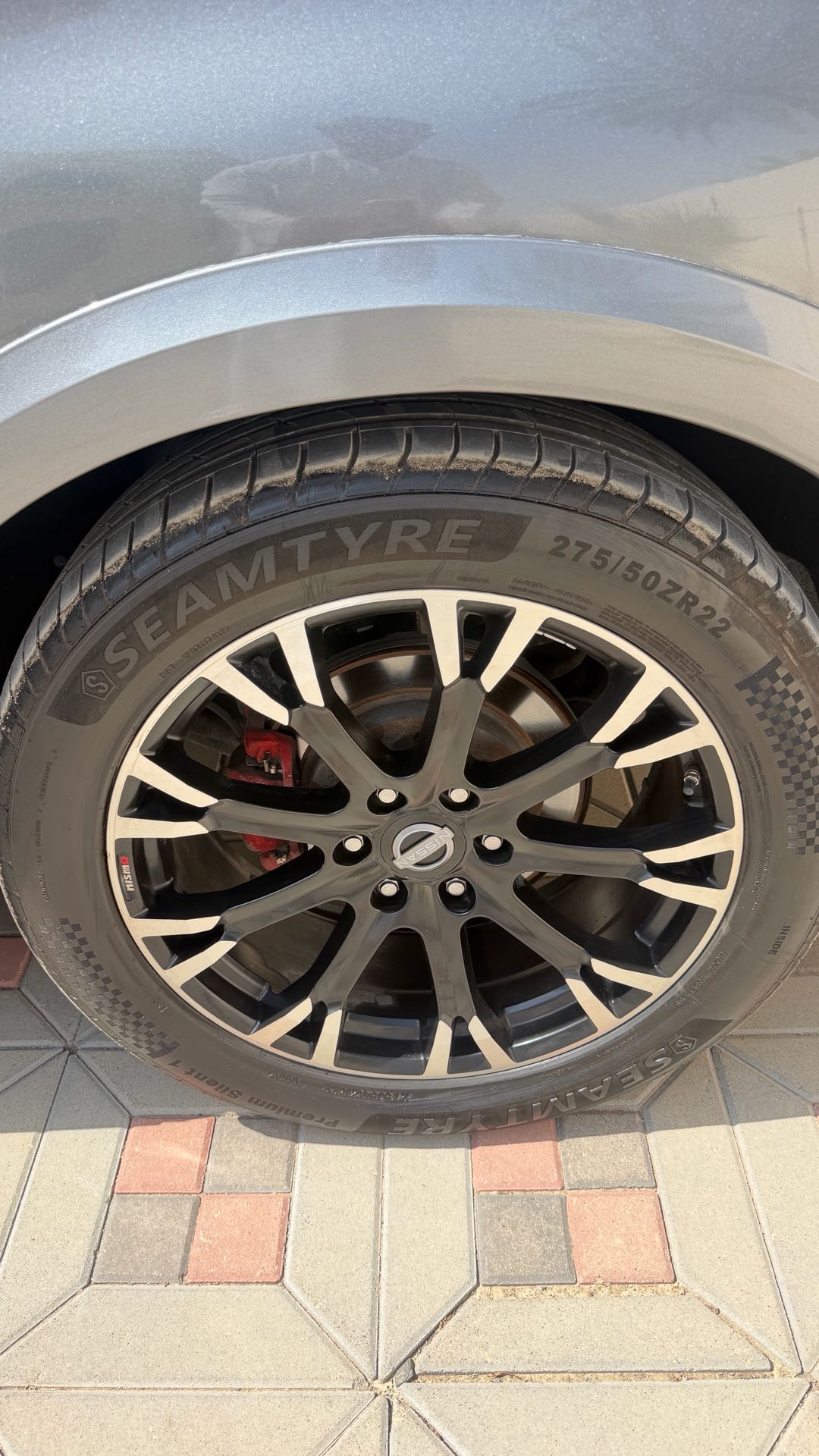 Car Image 2019 NISSAN ARMADA 